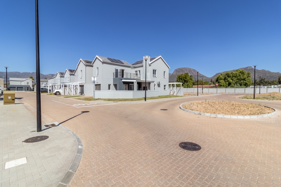 3 Bedroom Property for Sale in Paarl East Western Cape